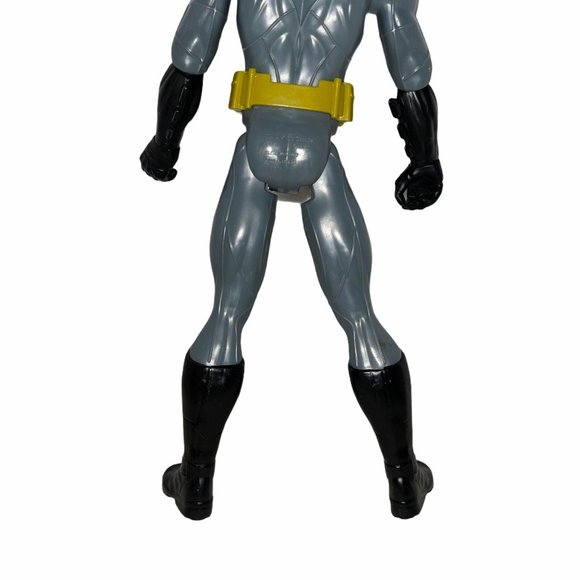 Mattel DC Comics Batman Gold Belt Cape 12" Figure - Picture 5 of 7